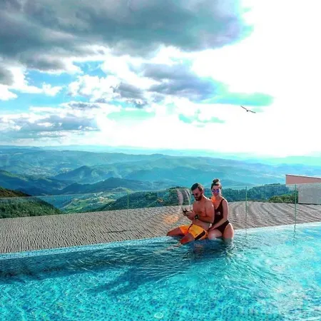 Milmari Premier 28 카파오닉