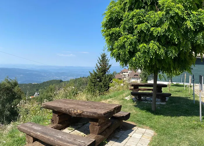 Apartament Milmari Premier 28 *